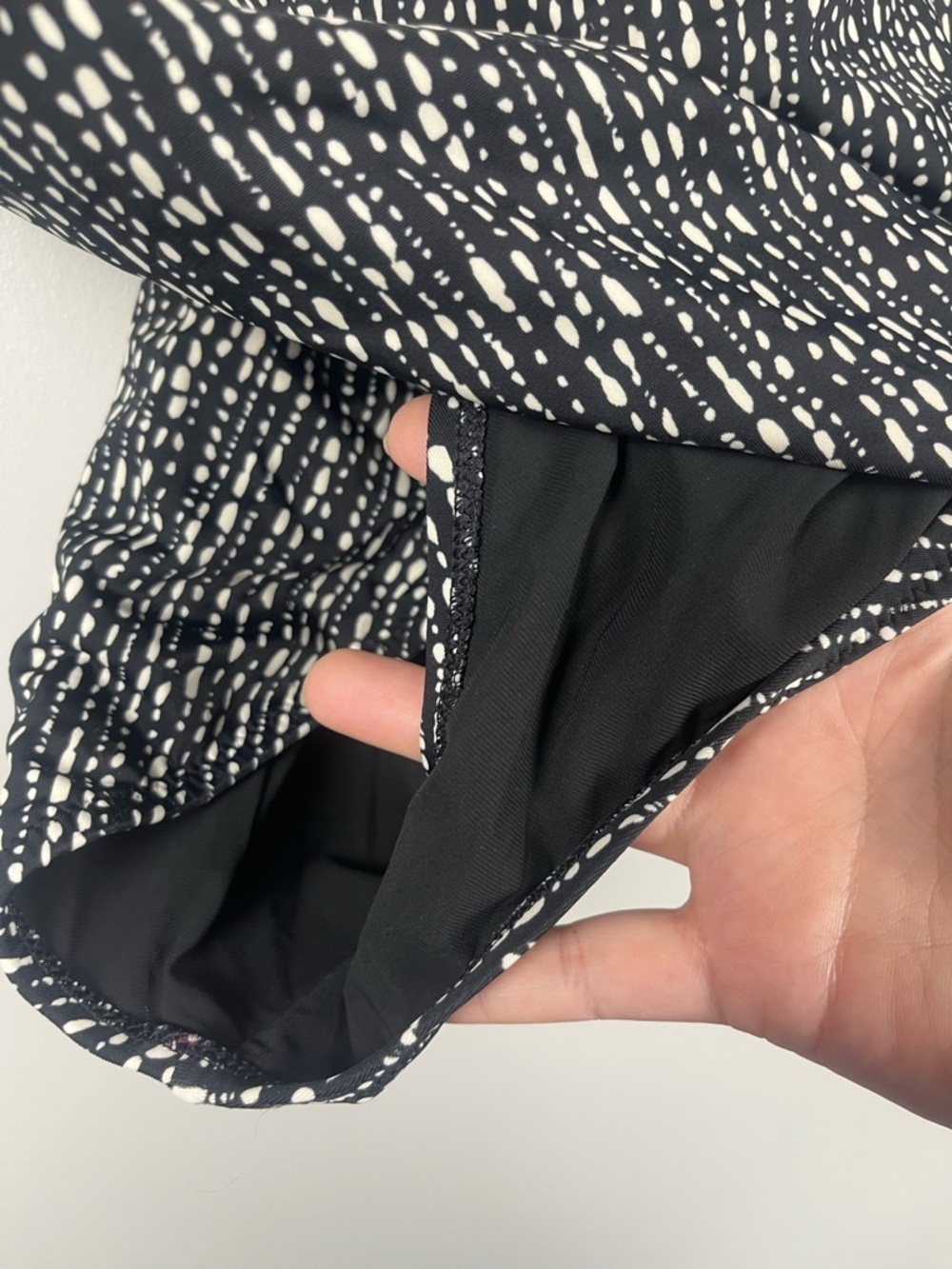 Athleta Hermosa One Piece Swimsuit Size Large Pet Black White Dot Print Low Back - Picture 6 of 9